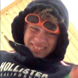 Meet your Posher, Dylan